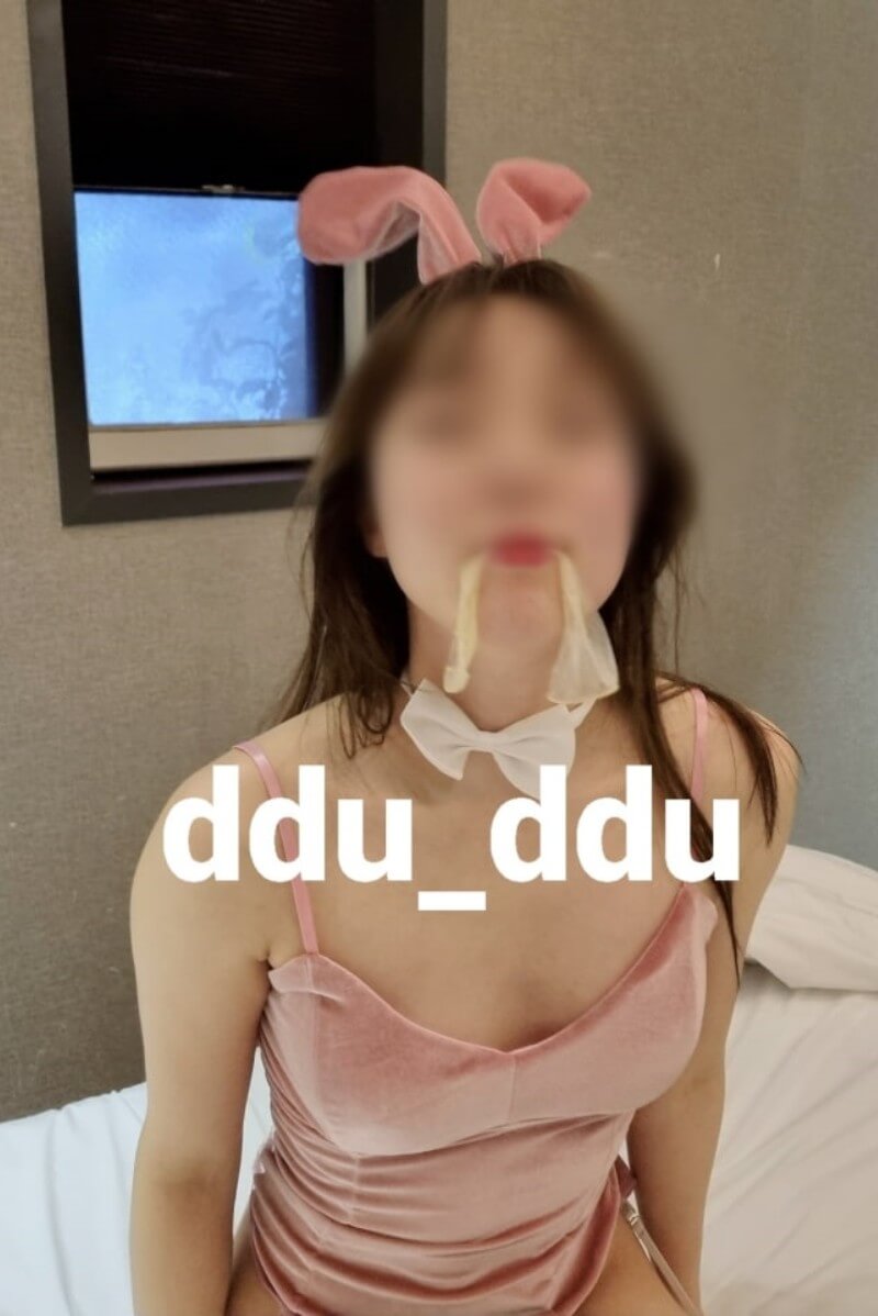 韩国绿帽淫妻网红 ddu_ddu(DDU_DDU)onlyfans资源合集下载【31P+25V】