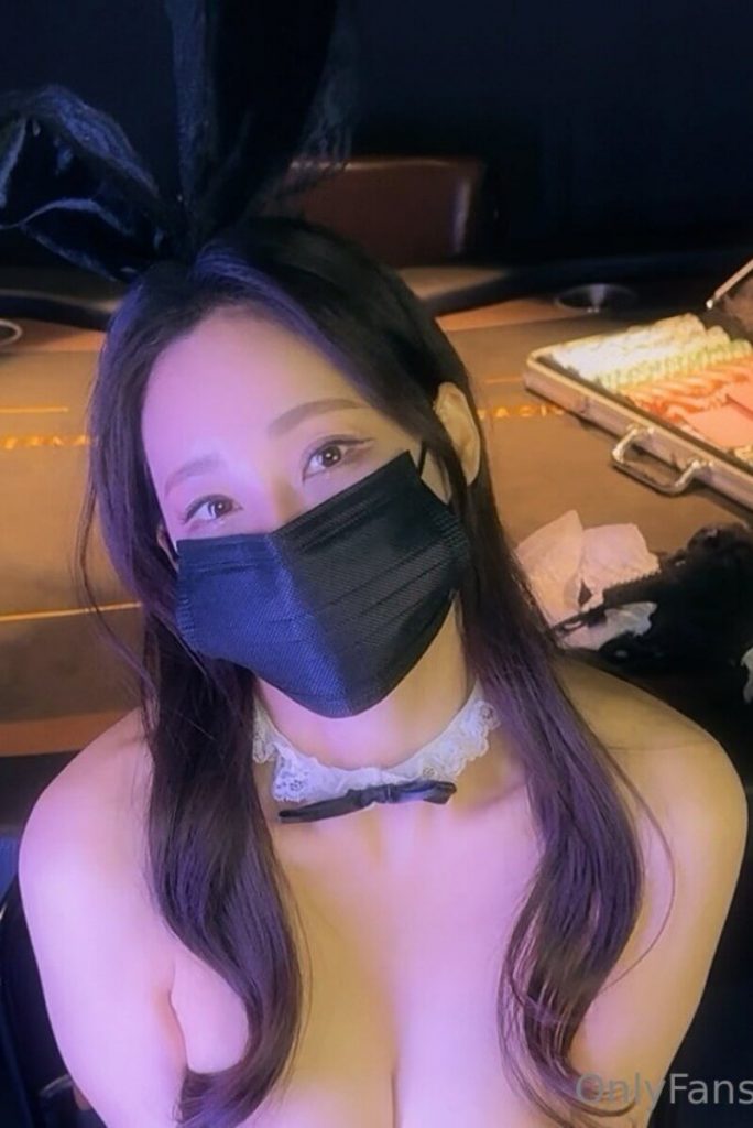 韩国气质大胸美女博主 heesol(Heesol)onlyfans资源合集下载【36P+13V】 20 heesol
